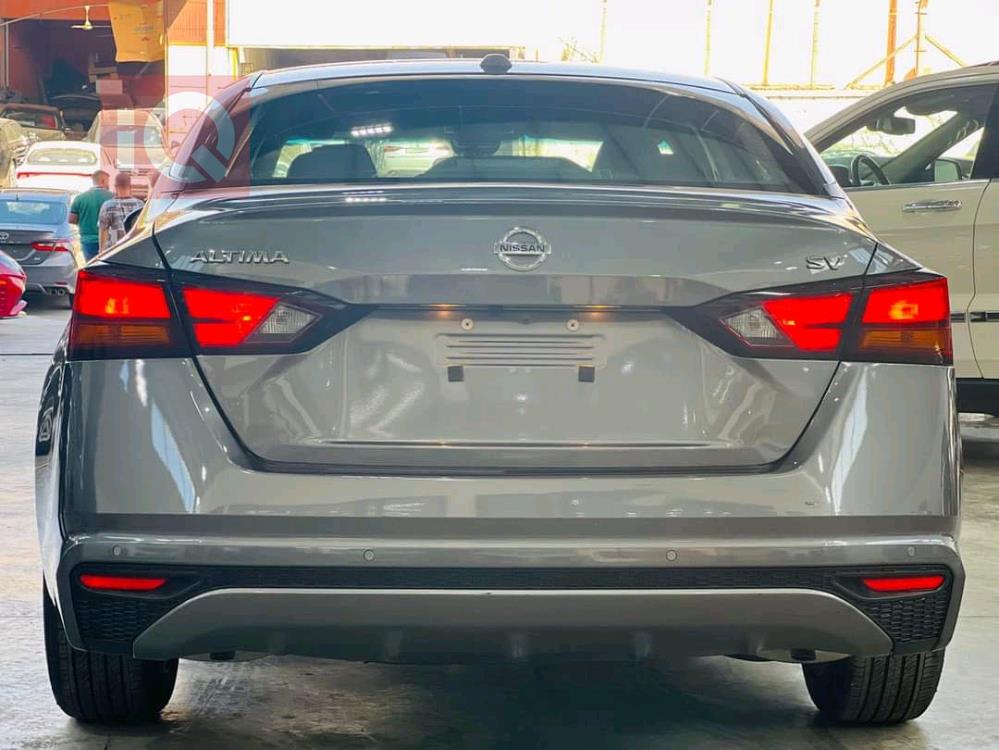 نیسان ئەلتیما